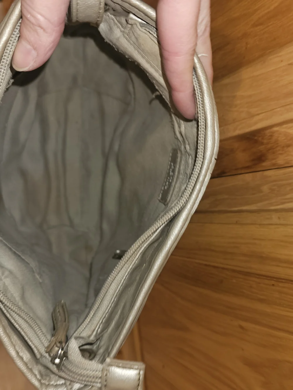 Apt. 9 Silver Metallic Crossbody Bag